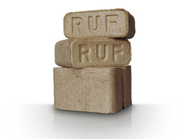 Дубові паливні брикети РУФ, RUF в термоупаковках.
